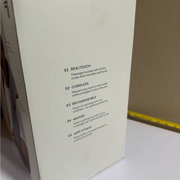 Sharper image real touch heated rechargeable cordless massager - Picture 3 of 6